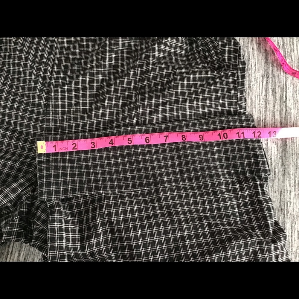 Women’s Slacks - Picture 6 of 9